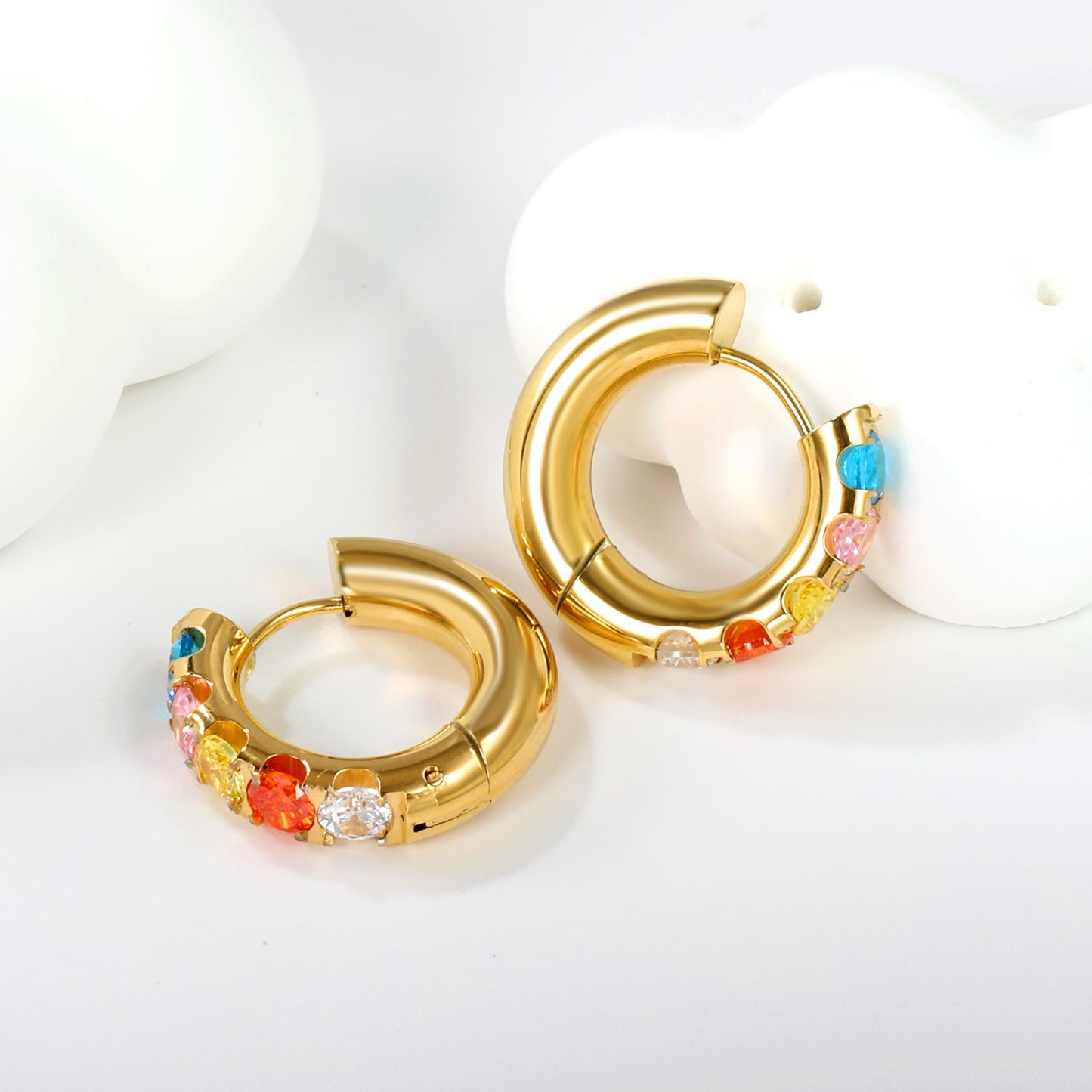 Round with 5 round white diamonds/mixed diamonds ear clips 5*21.6mm gold color asonjewelry