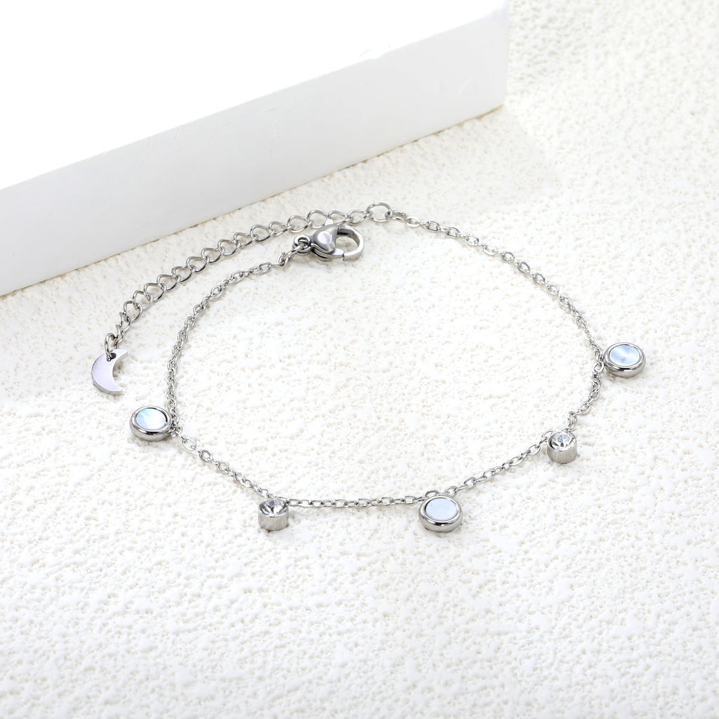 5.9mm three round white shells + 4mm two cylindrical with white diamonds accessories 18 + 5cm end chain + 4.6 * 7.4 crescent tail plate bracelet steel color