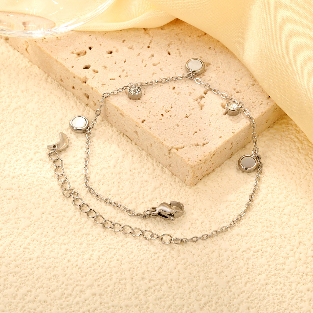 5.9mm three round white shells + 4mm two cylindrical with white diamonds accessories 18 + 5cm end chain + 4.6 * 7.4 crescent tail plate bracelet steel color