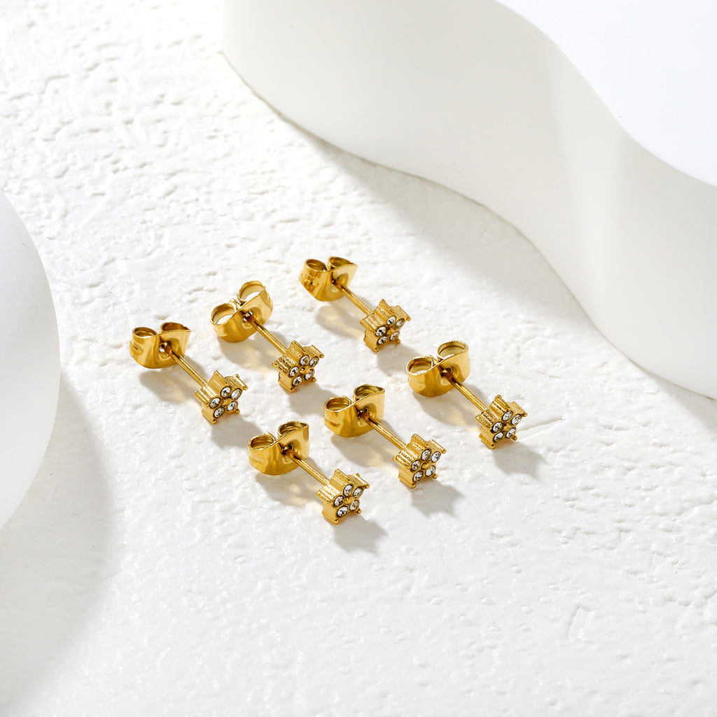 3 pairs of 5mm star stud earrings with white rhinestones in gold