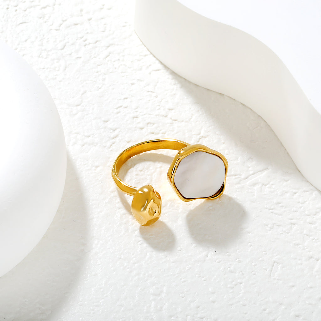 Height 19mm Irregular Oval White Mother-of-White/Brown Open Ring Gold 7#