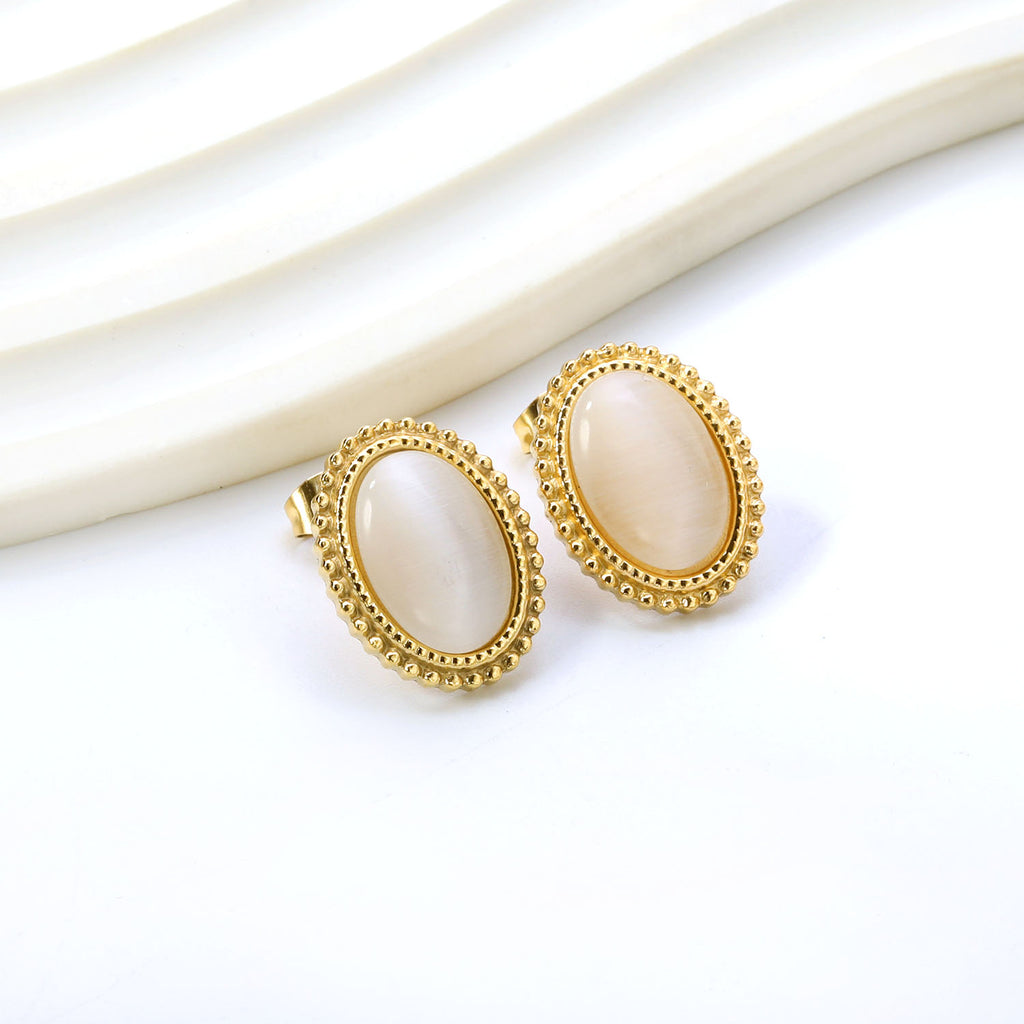 Lace Oval with White / Black / Red / Green Cat's Eye Earrings 15.2*19.2mm