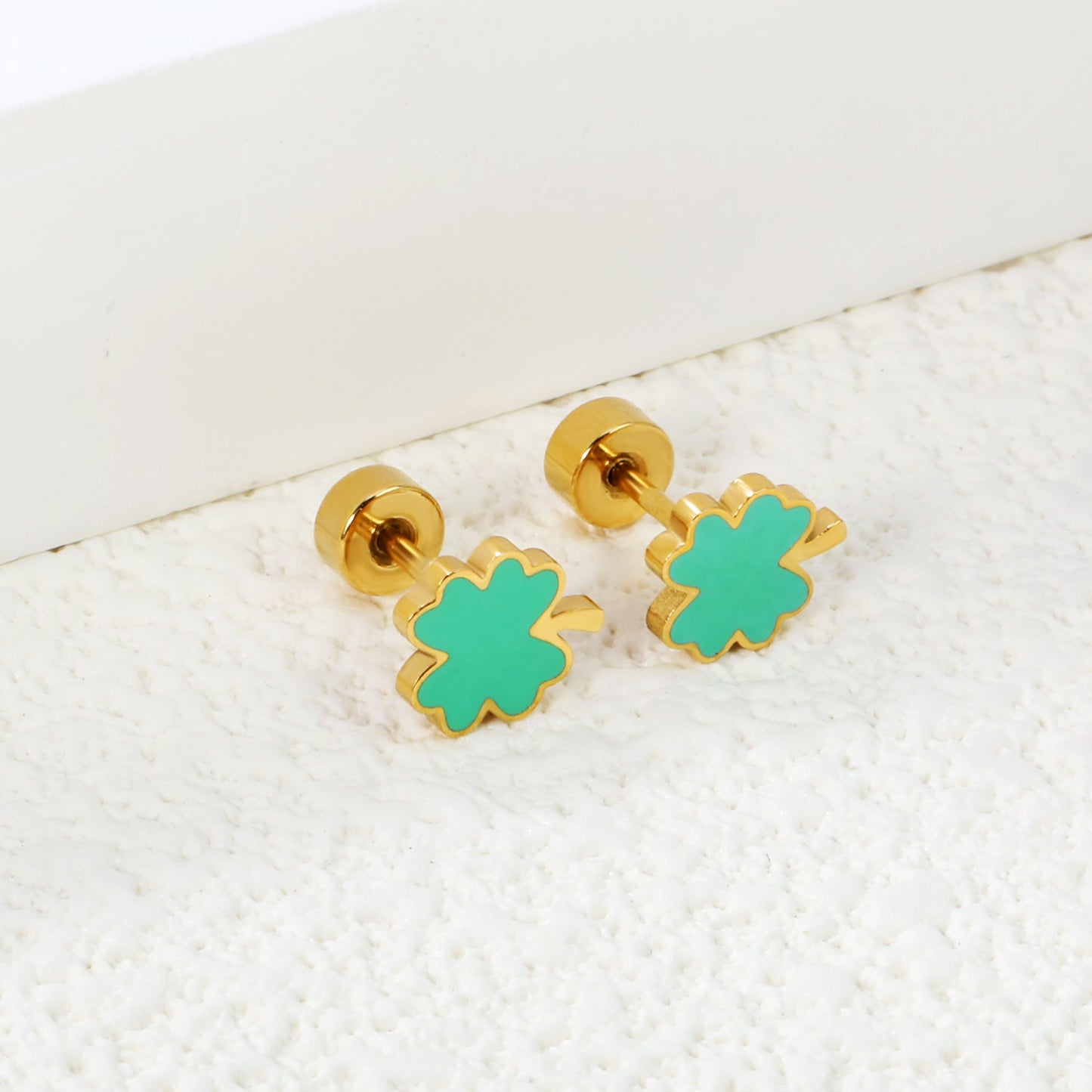 Screw plug 0.8*8mm pin 6.3*7.3mm lucky grass with green oil drop earrings gold color asonjewelry