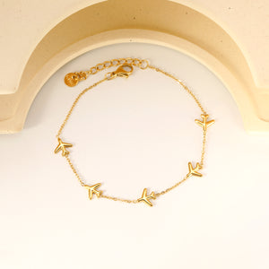 8.2*8mm Airplane Accessories 0.3 Cross Chain*18+3cm+6mm Round Plaque Bracelet Golden