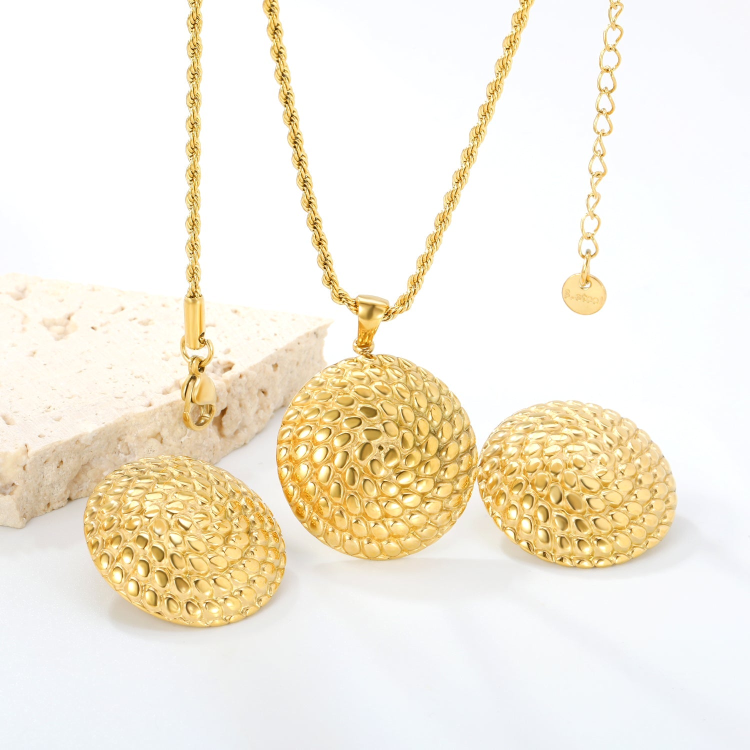 Round Thread Set Gold Color Earrings: 26.8mm Pendant: 26.8mm 2.0 Twist Chain*40+5cm+6mm Round Plaque asonjewelry