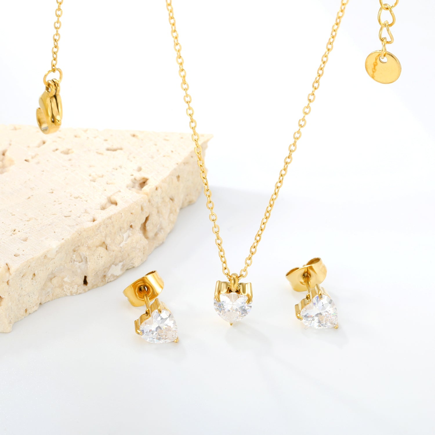 Heart-shaped white zirconium set Gold-colored earrings: 6mm Pendant: 6mm 0.3 cross chain * 40 +5cm +6mm round plate asonjewelry