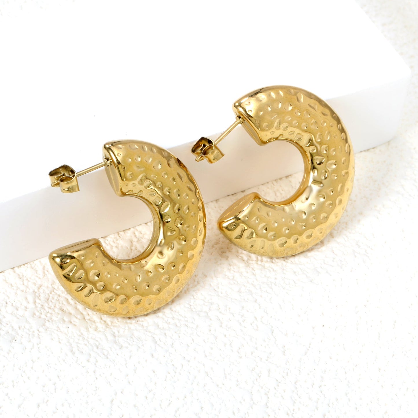 Hollow C-shaped pitted earrings 10*31mm gold color asonjewelry