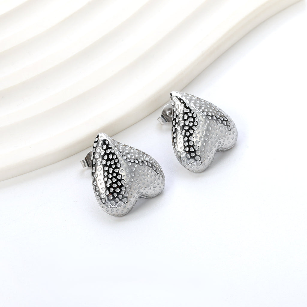 Inverted Peach Heart Pitted Face Earrings 19.7*21mm