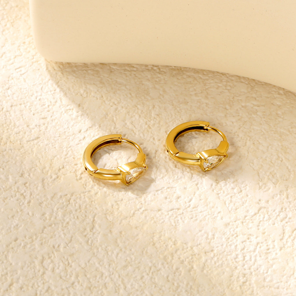 4.8*6.4-6.8mm teardrop shaped three claw white zirconium earrings 2.2-2.5*inner diameter 10-11mm steel color/golden color