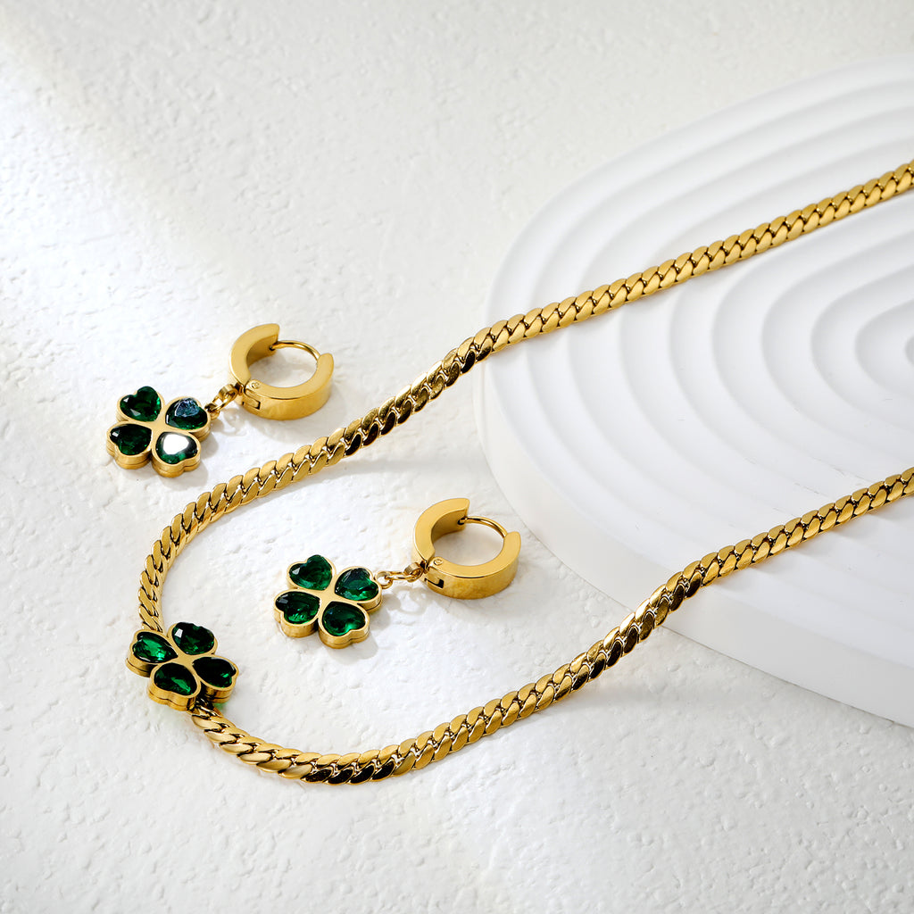 Quadruple Leaf Zirconia Necklace Earrings Set Gold Earrings: 13.4*13.6mm Pendant: 12.1*12.1mm3.8mm Gold Dragon Chain 40+5cm+11.2*3.7mm Square Tail Plaque