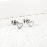 7*6mm Heart shaped pin earrings steel color/golden
