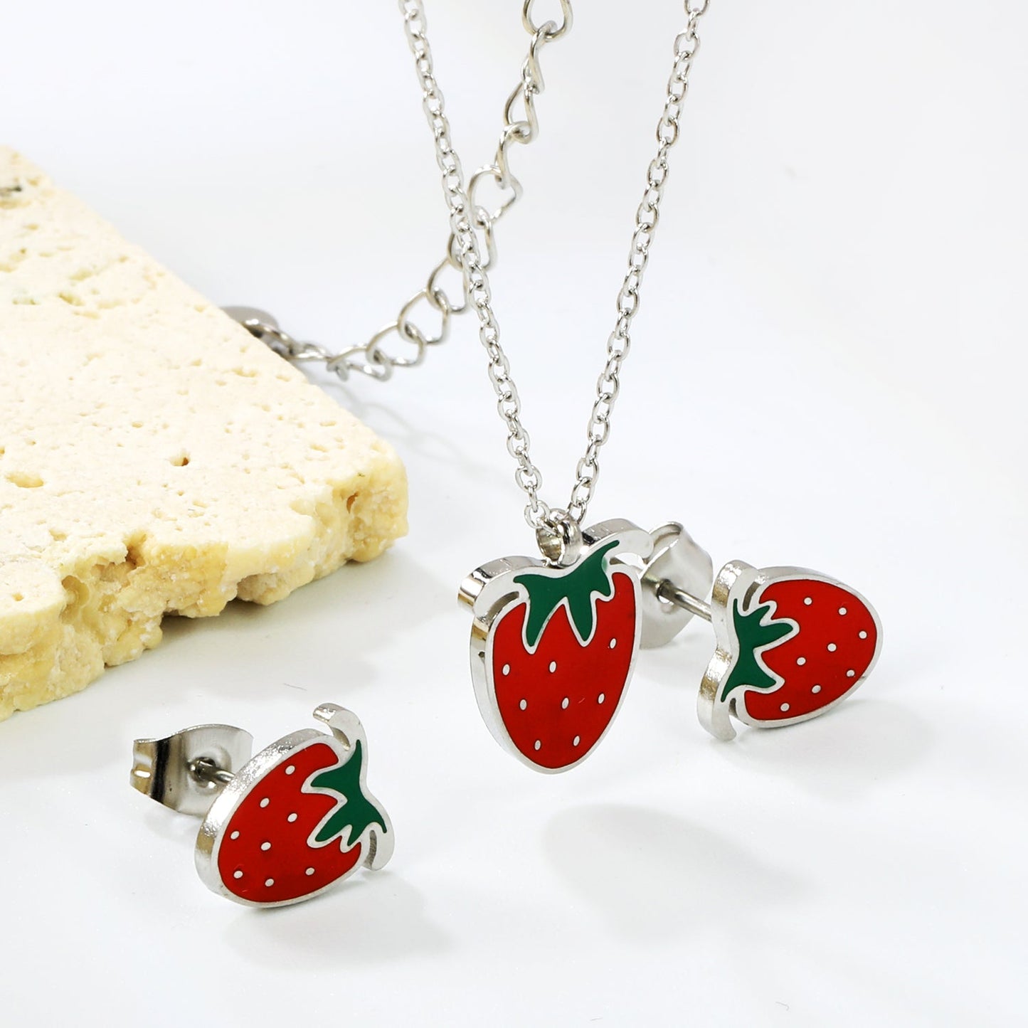 ¡°Strawberry with red oil drip accessories Set Steel color/golden 0.3 cross 40+5+6mm round plate Pendant: 10.7*13.5mm Earrings: 9*10mm asonjewelry