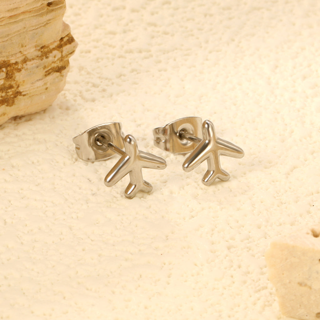 8.2*8.1mm airplane regular pin earrings steel/golden