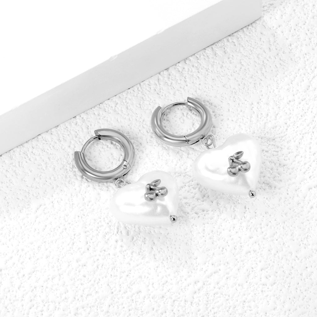 3x15mm circle with heart shaped white pearl + cherry stud earrings steel color / gold color