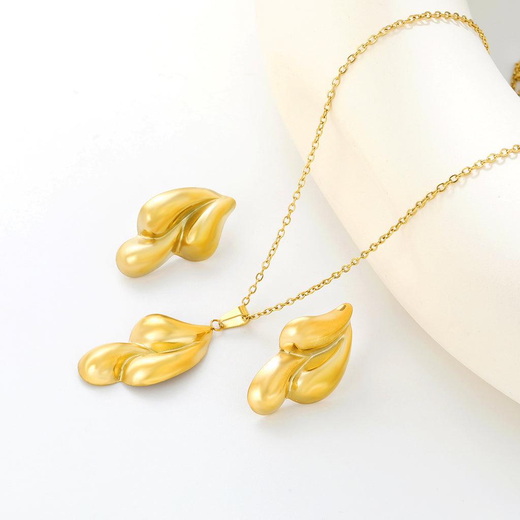 Oiled Concave & Convex Faceted Triple Teardrops Set Gold Earrings: 17.9*29.5mm Pendant: 17.4*30.2mm 0.35 Crucifixion Chain 42+5cm+6mm Round Tabs