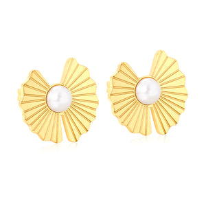 15.2mm*15.8mm Irregular Lotus Leaf Pearl Stud Earrings, Gold