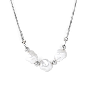 3 imitation pearls + 4 steel beads + round snake chain with round pendant Necklace in steel/gold