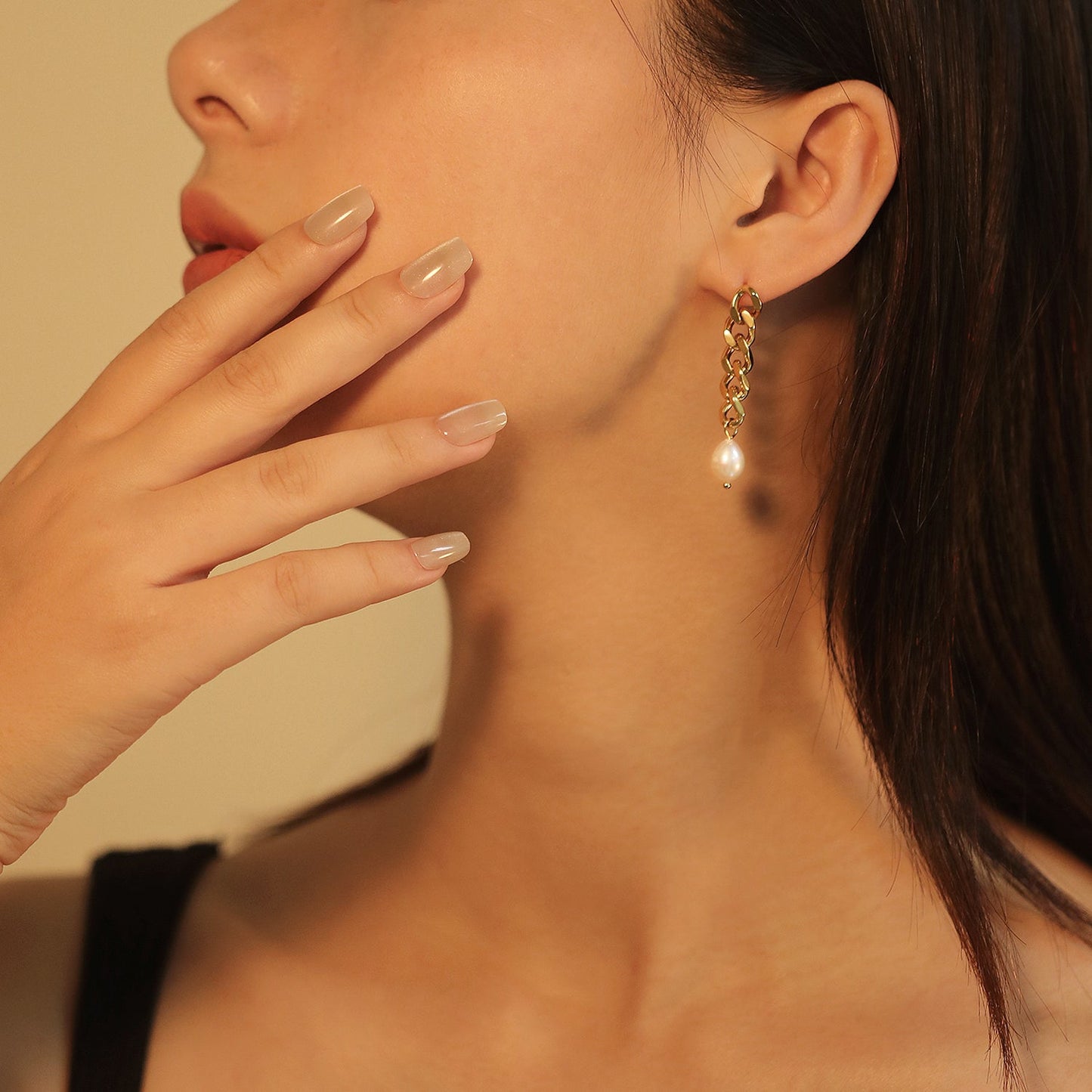 Spring 2024 One Long One Short Matching Chain with White Pearls 7.6*9.6mm Stud Earrings asonjewelry