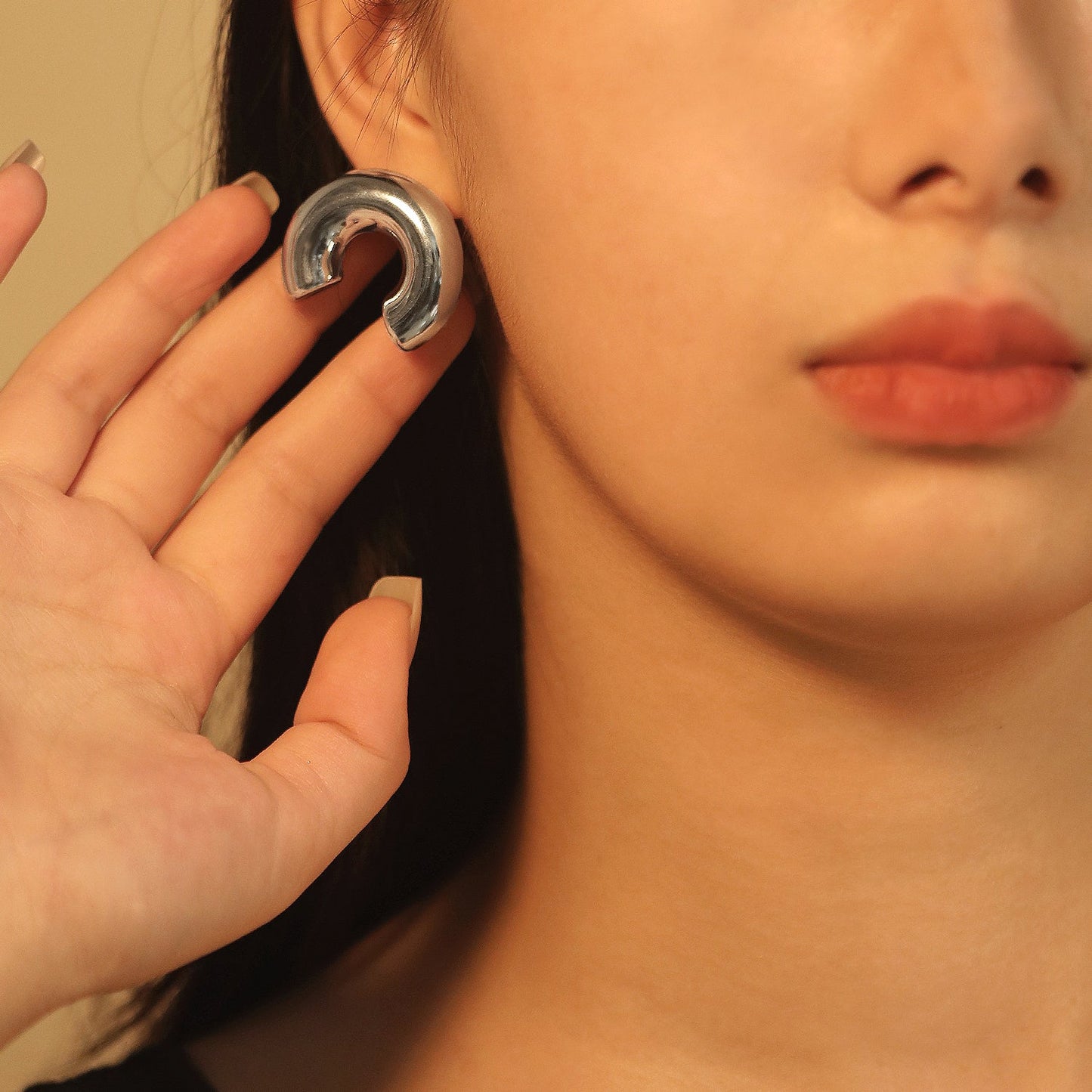 C-shaped stud earrings 31*26.5mm asonjewelry