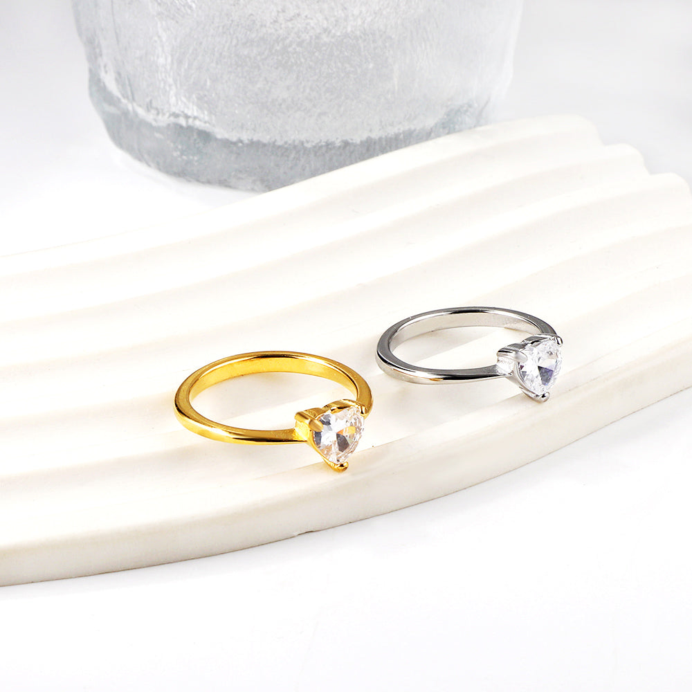 White diamond heart shaped three claw ring asonjewelry