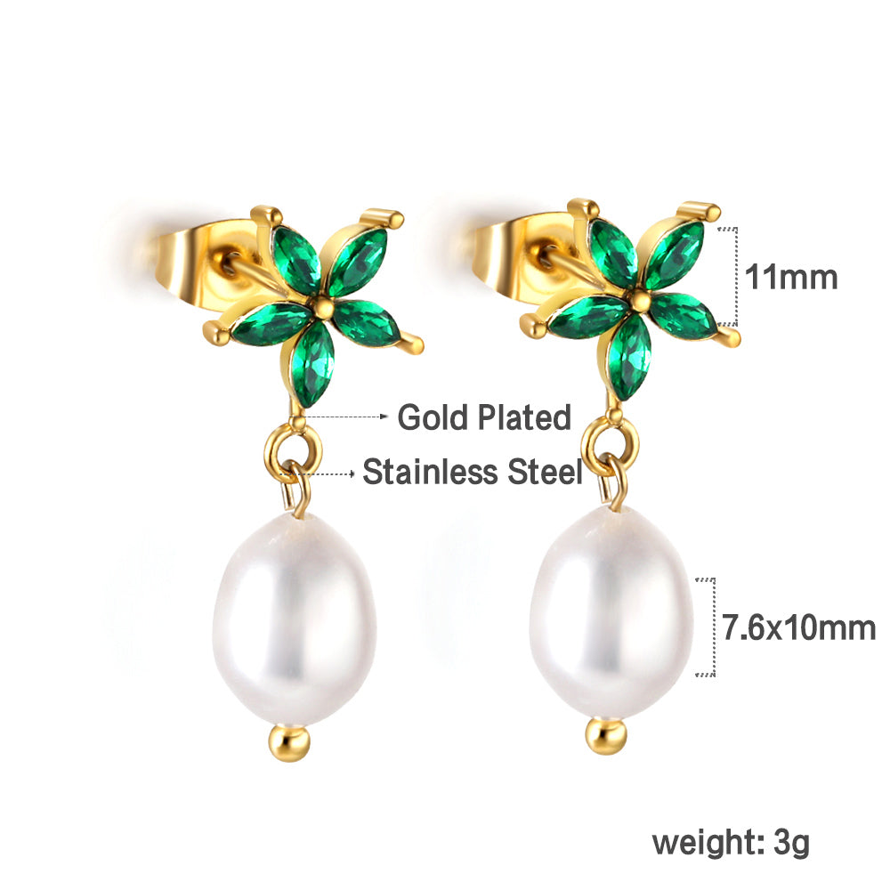 Five-petal flower green diamond + white pearl earrings 18 gold asonjewelry