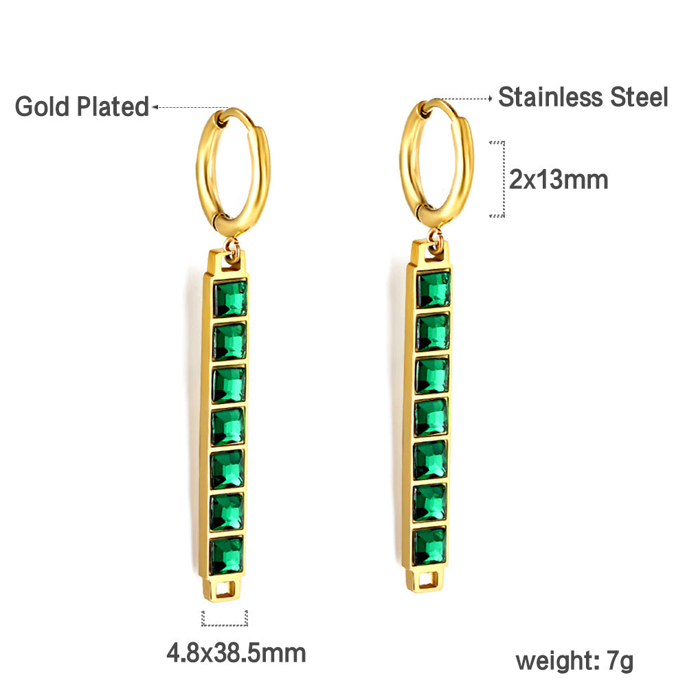 Boucles d'oreilles cercle 2x13 mm avec diamants verts baguette