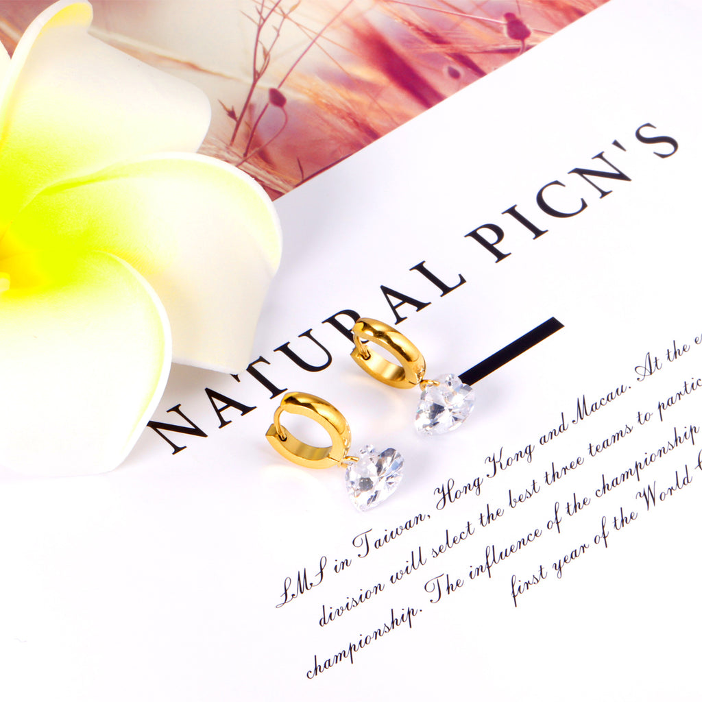 3*13.6mm earrings + 10mm heart-shaped diamonds