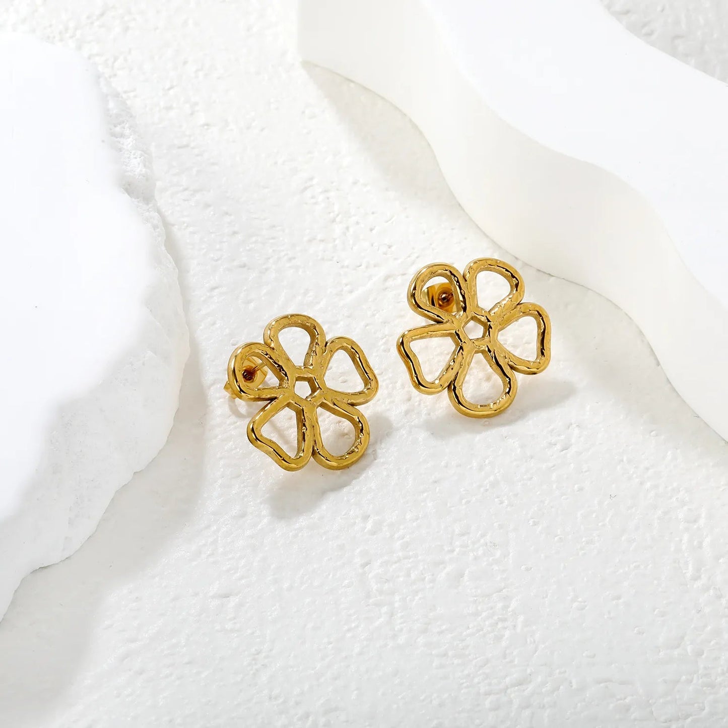 Gold Hollow Five-Petal Flower Stud Earrings 22mm Elegant Floral Hollow Design Earrings for Women Daily Casual Office Party Wear Fashion Jewelry asonjewelry