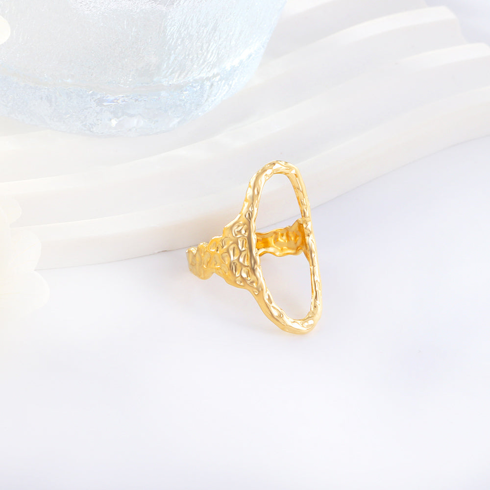 2023 New Fashion Stainless Steel 18k Gold Plated Oval Shape Ring For Women