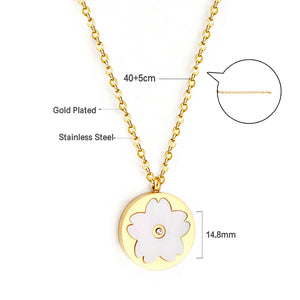 New Fashion Round Black and White Shell Pendant with Diamond Necklace
