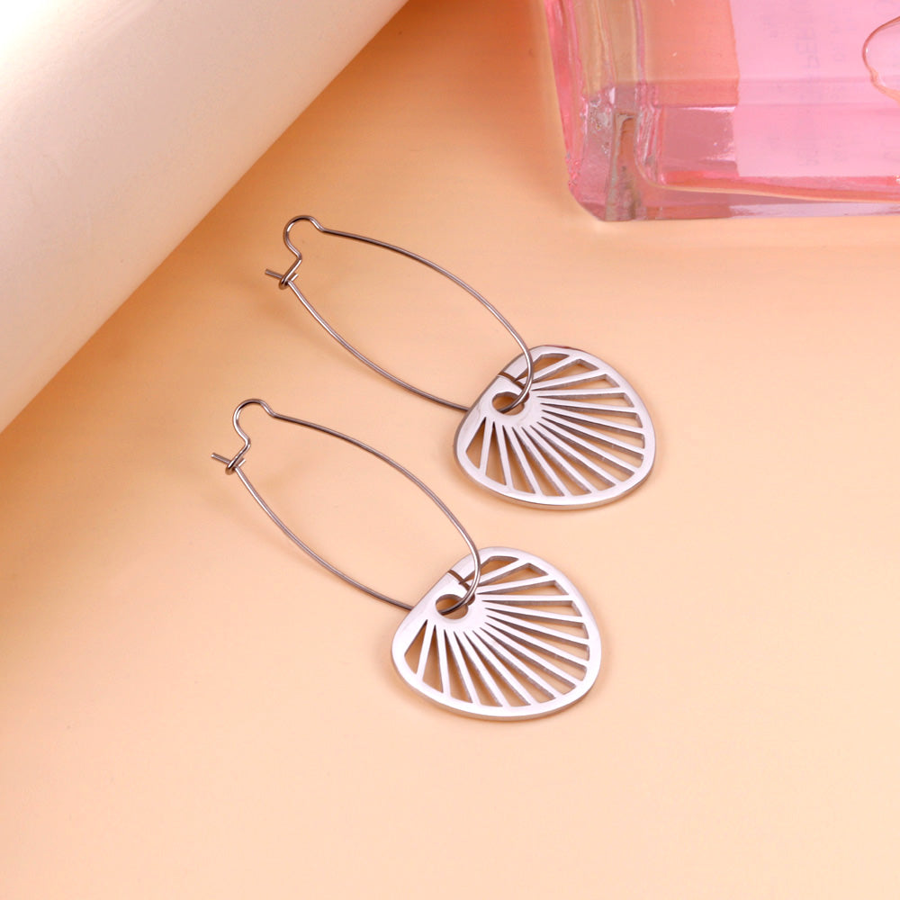 2022 Fashion Stainless Steel Fan-shaped Earrings