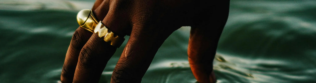 Is Stainless Steel Jewelry Waterproof?