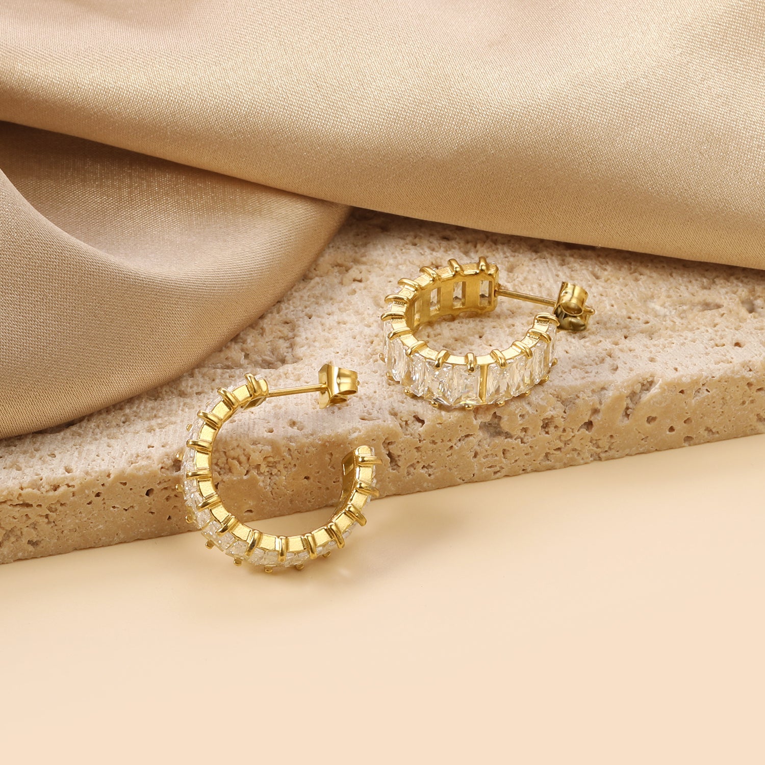 C-Shape with Two Catch Baguette White&Purple&Green&Mixed Diamond Stud Earrings 6.8*21mm asonjewelry