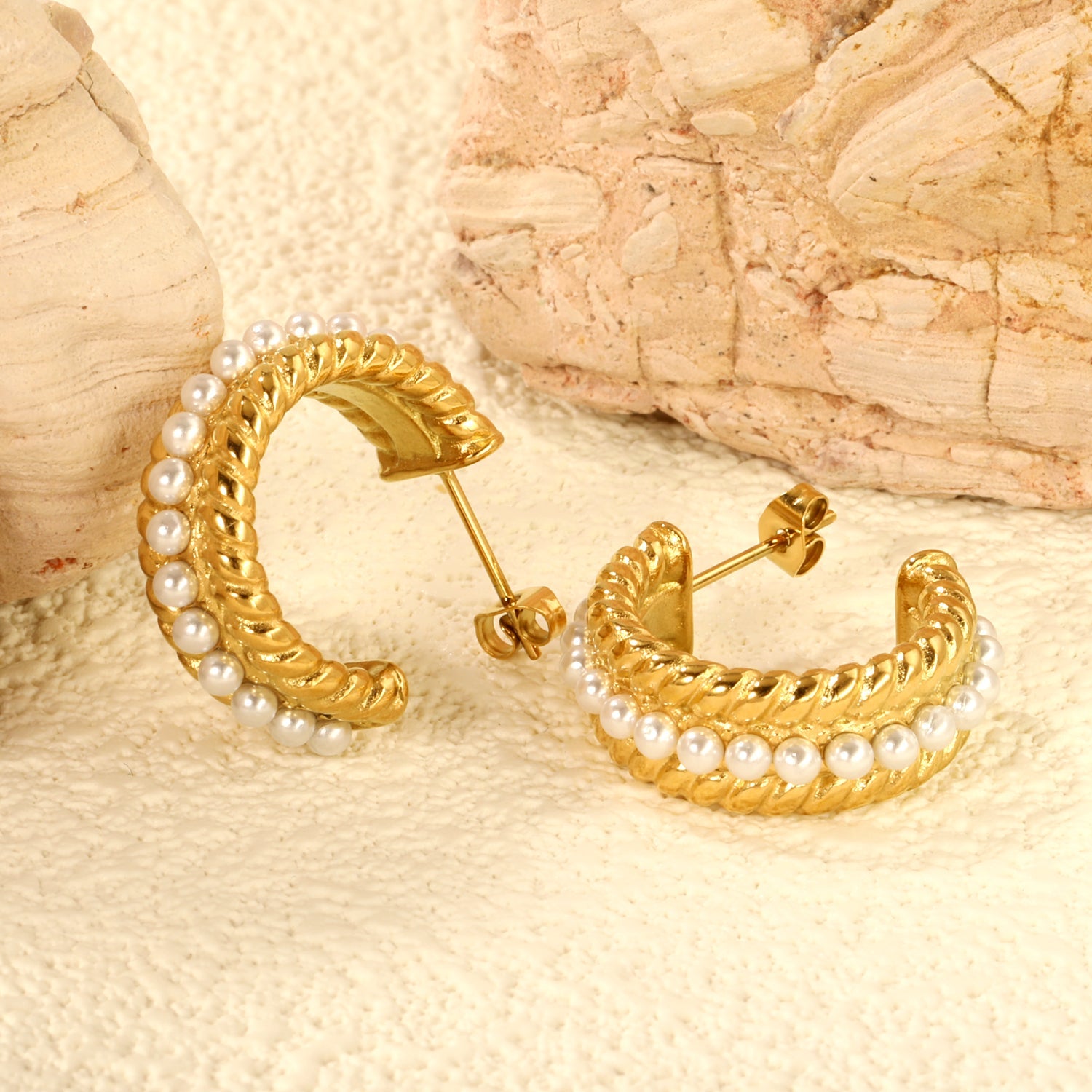 Half Round Twisted Lace Ear Clips with 17pcs 2.5mm White Pearls 8.6*20.6mm Gold Color asonjewelry