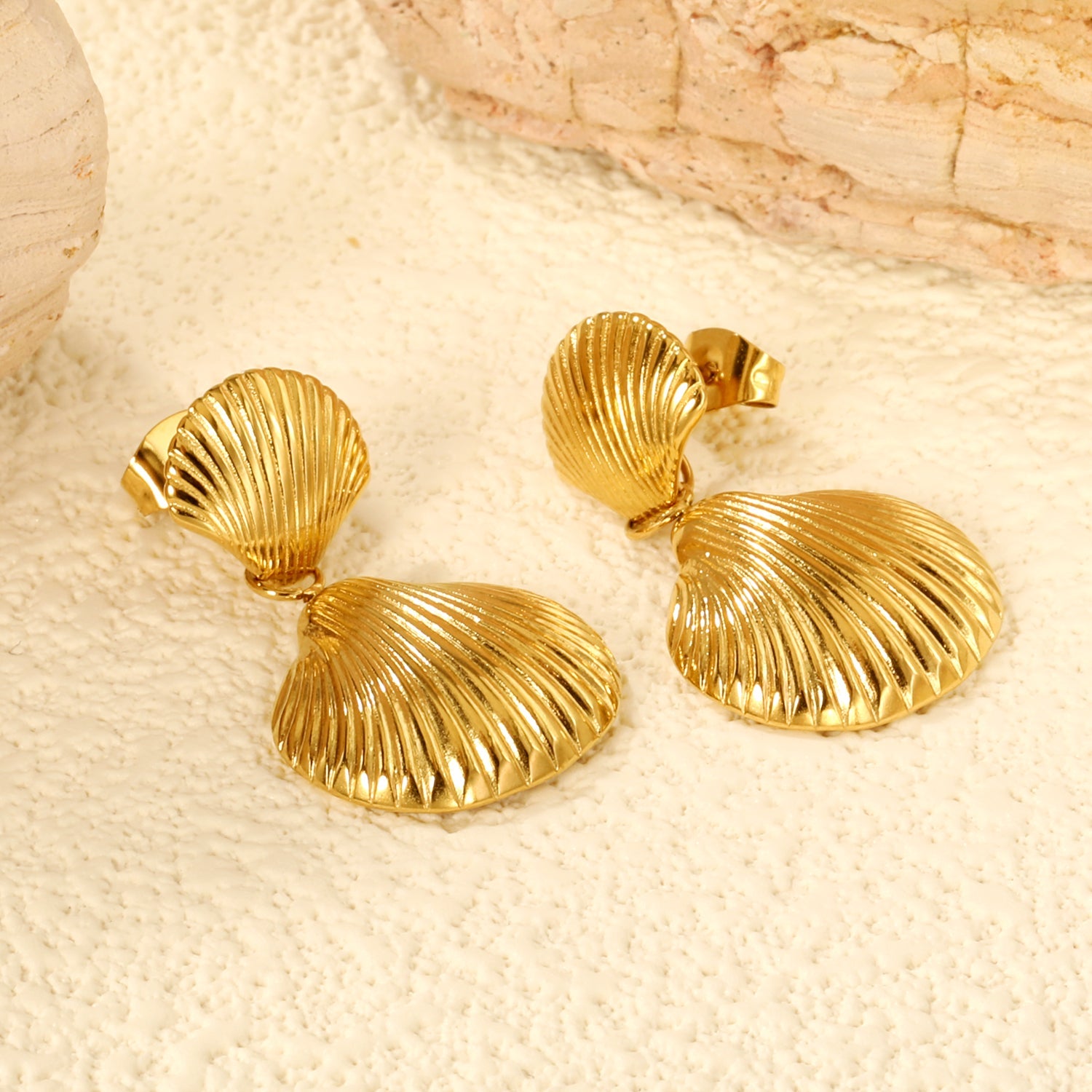 11.3*10.8mm Small Shell+17.6mm Large Shell Stud Earrings Gold Color asonjewelry
