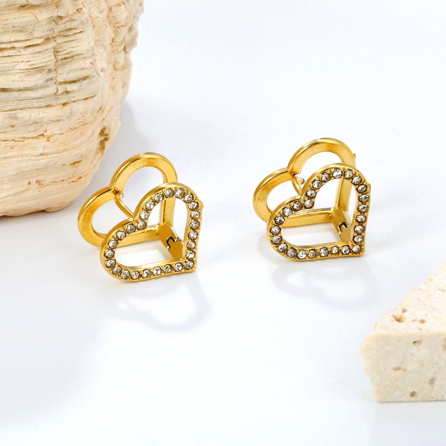 14.8*13.3mm hollow heart-shaped white zirconium hoop earrings gold color asonjewelry