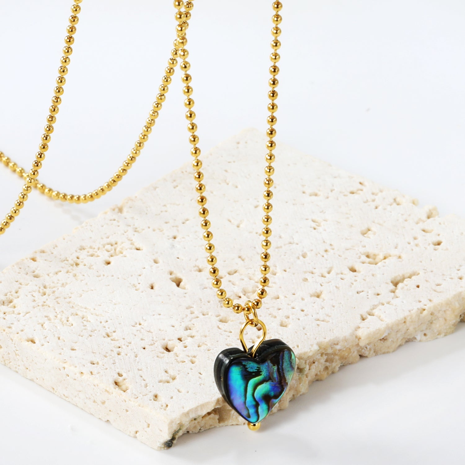 12.2*11.5mm heart-shaped abalone shell pendant necklace 1.5mm*45+5cm+6mm round plate Gold color asonjewelry