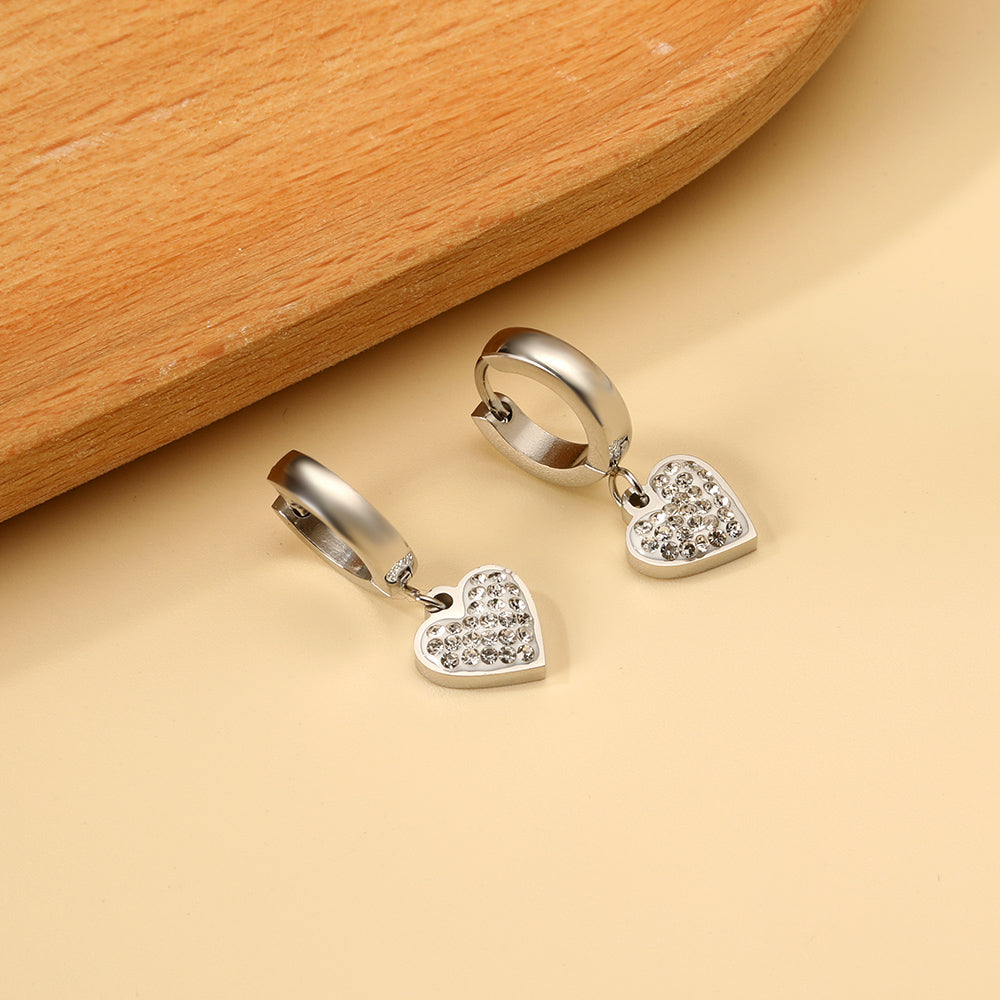 3x12.6mm circle with heart-shaped white clay diamond stud earrings asonjewelry