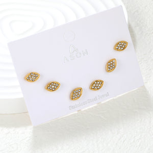 8.2*5mm leaf shaped earrings with white diamonds Gold color