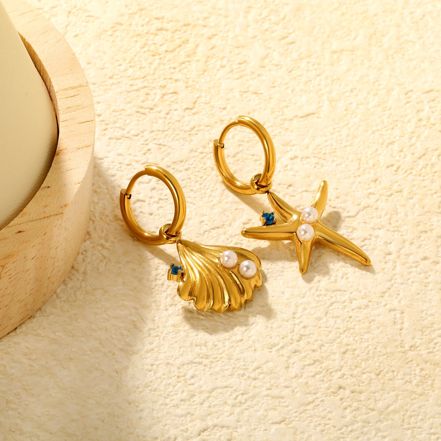 18x16mm Shell & 19x22mm Starfish with White Pearl + Diamond Earrings, Gold asonjewelry