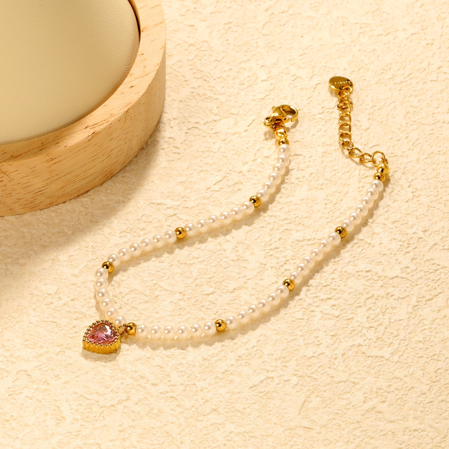 8.5 x 8.8mm beaded heart-shaped pendant with white/black/red/pink/green zirconia stones, 3.2mm white pearl beads + 3mm small steel beads, 18+3cm + 6mm round pendant, gold-colored bracelet asonjewelry