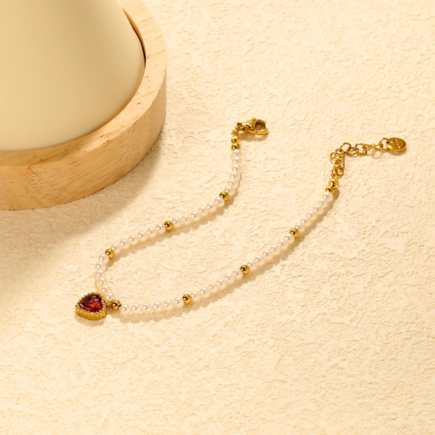 8.5 x 8.8mm beaded heart-shaped pendant with white/black/red/pink/green zirconia stones, 3.2mm white pearl beads + 3mm small steel beads, 18+3cm + 6mm round pendant, gold-colored bracelet asonjewelry