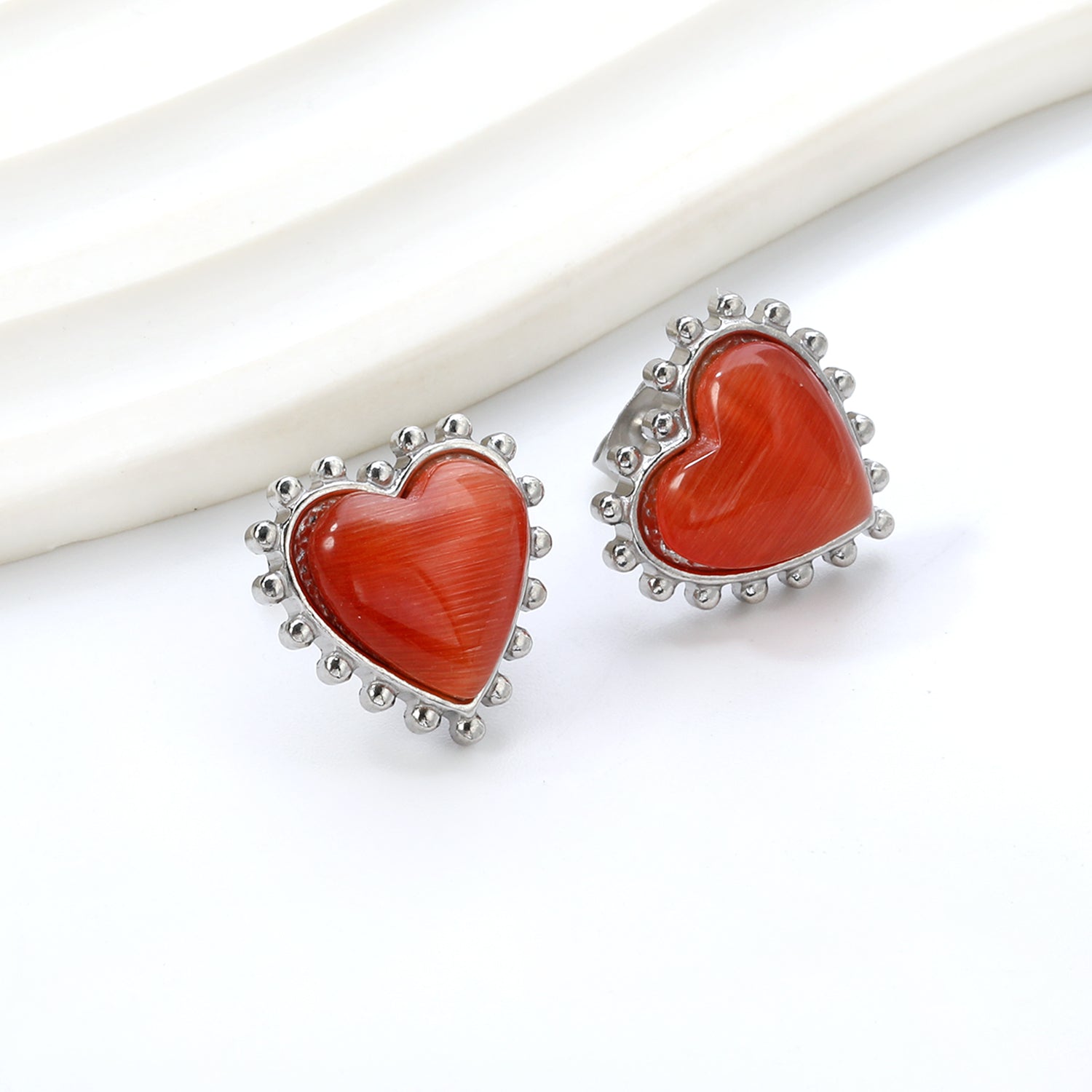 Loose Bead Edge Heart with White / Black / Red / Green Cat's Eye Stones Earrings 17.8*17.5mm asonjewelry