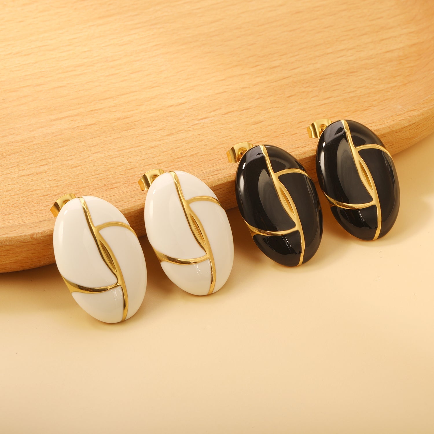 Oval White / Black Drip Earrings with Trim 19.2*27.9mm asonjewelry