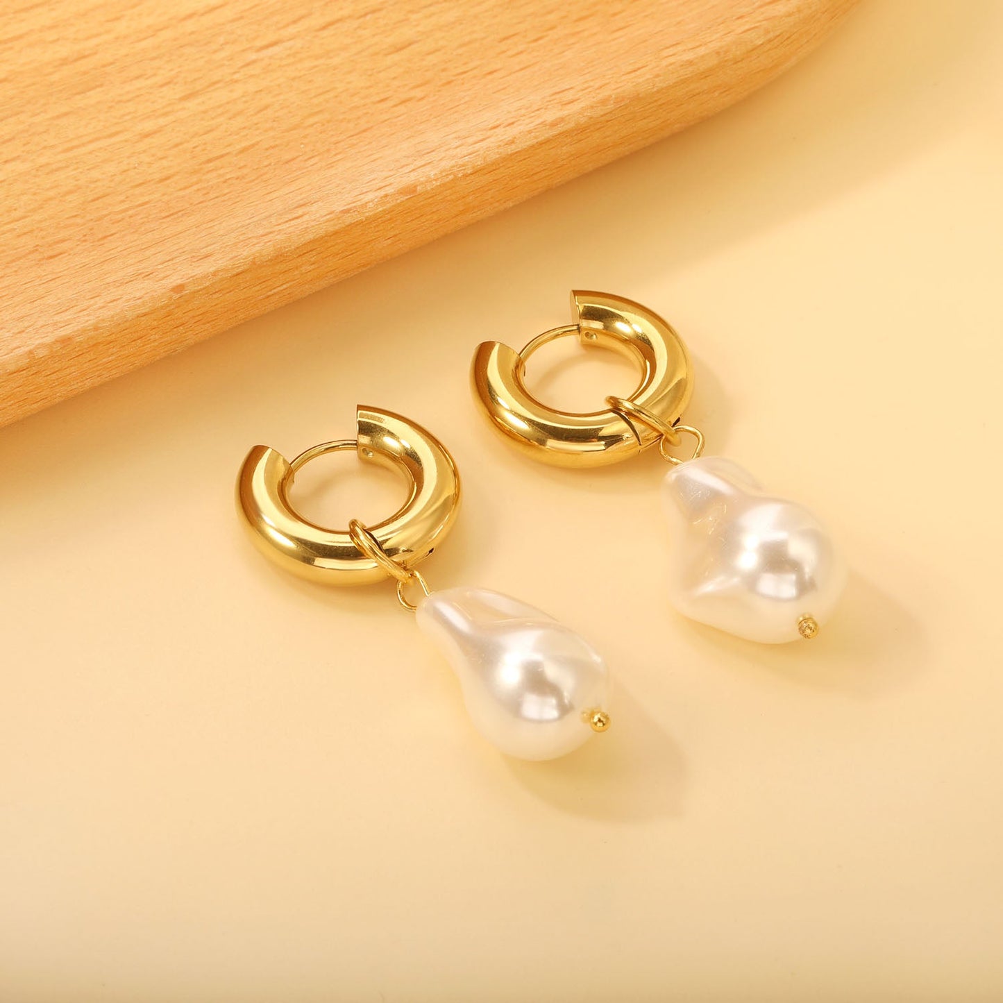 5*20.4mm Round with Shaped White Pearl Stud Earrings 14.9*21.8mm asonjewelry