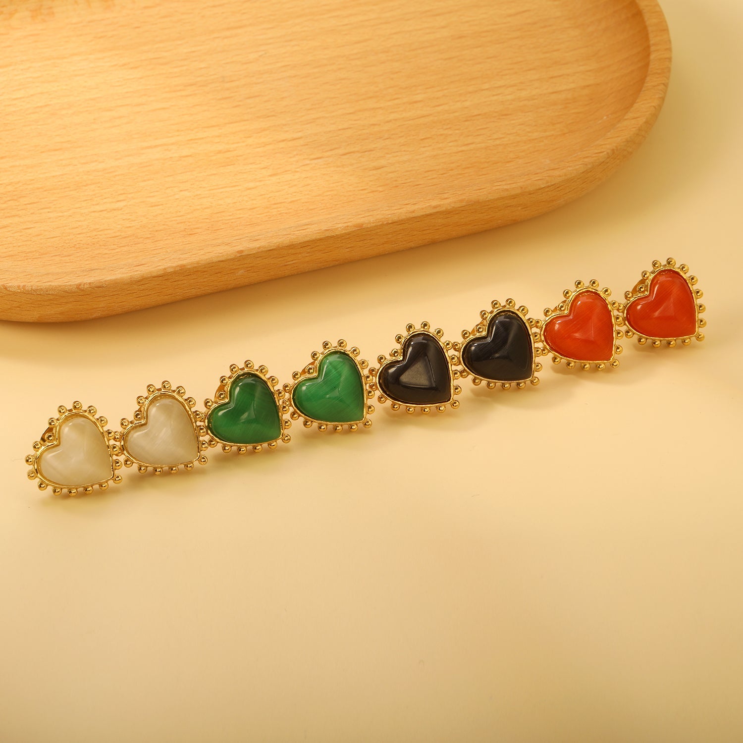 Loose Bead Edge Heart with White / Black / Red / Green Cat's Eye Stones Earrings 17.8*17.5mm asonjewelry