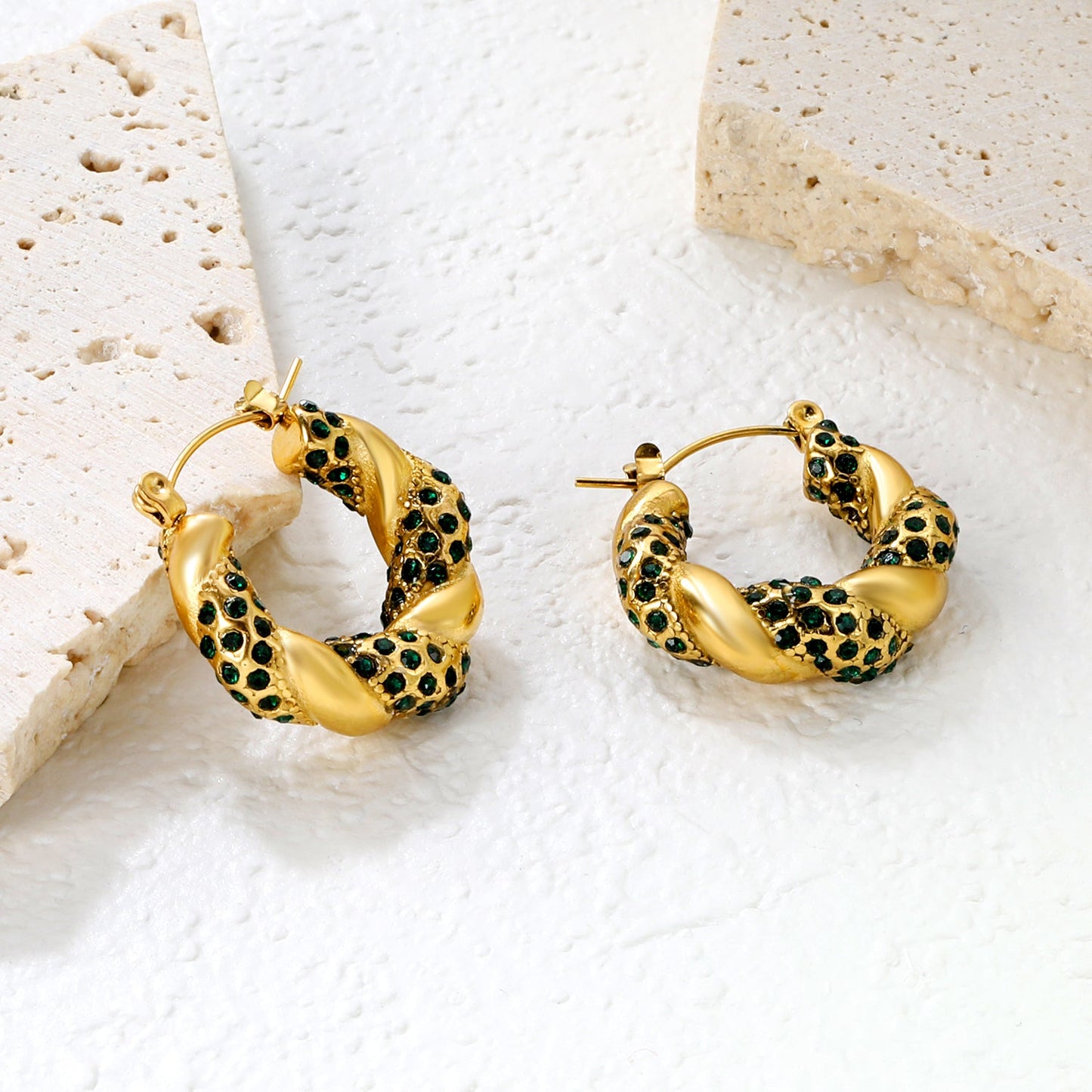 24.4*21.4mm irregular rattan U-shaped earrings with white diamonds/emerald diamonds sticking Gold color asonjewelry