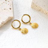 2.0*Inside 10mm earrings + 13*11mm shell accessories earrings gold color