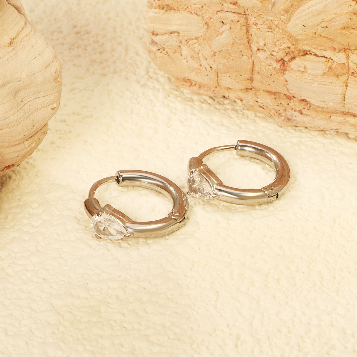 4.8*6.8mm teardrop shaped 3-prong zirconia ear clips 2.5*I.D. 11mm steel color gold color asonjewelry