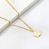2024 Año Nuevo Forma de flor de melocotón con collar con colgante de concha blanca 45 + 5 cm